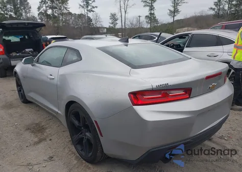 2018 Chevrolet Camaro 1Lt z USA, uszkodzony, nr VIN 1G1FB1RX7J0144391